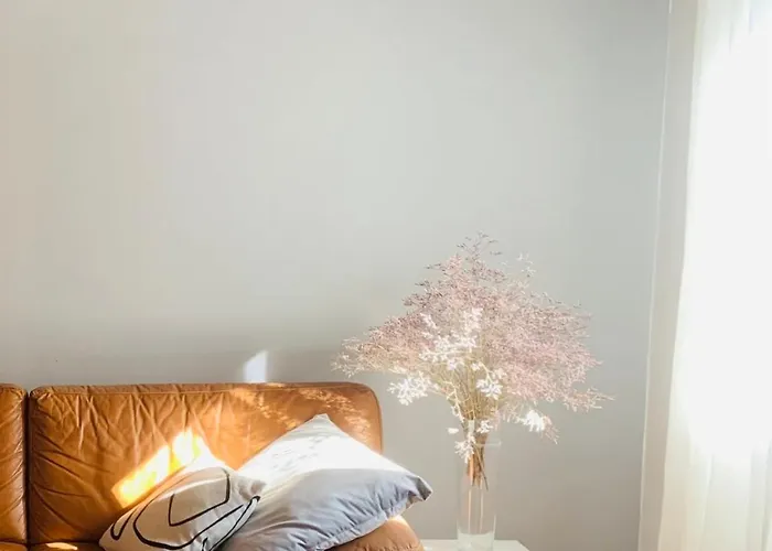 White Imperial Appartement
