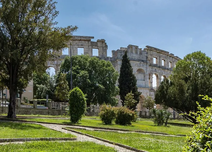 White Imperial Appartamento